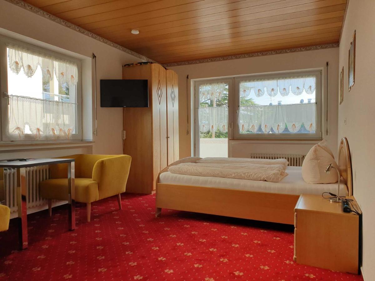 מיירסבורג Gaestehaus Am Lindenweg מראה חיצוני תמונה