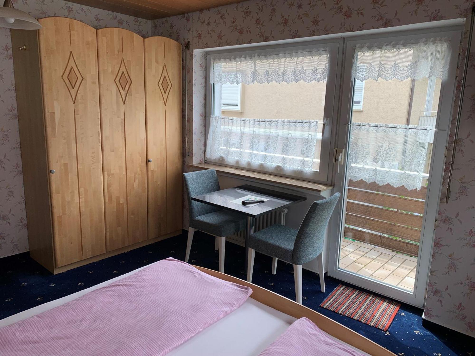 מיירסבורג Gaestehaus Am Lindenweg מראה חיצוני תמונה